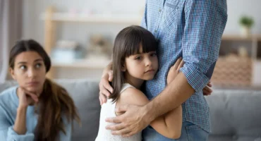 Ustalanie kontaktów z dzieckiem po rozwodzie. Co sąd bierze pod uwagę?